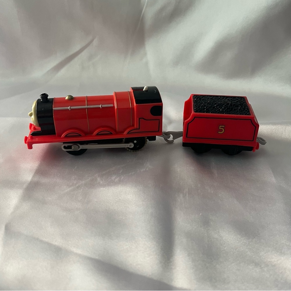Thomas‎ & Friends • James Train & Coal Car